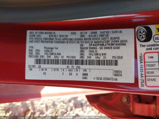 3FADP4BJ7KM164586 Ford FIESTA SE
