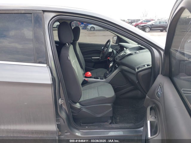 1FMCU0GX9EUE26575 Ford ESCAPE SE