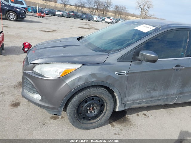 1FMCU0GX9EUE26575 Ford ESCAPE SE