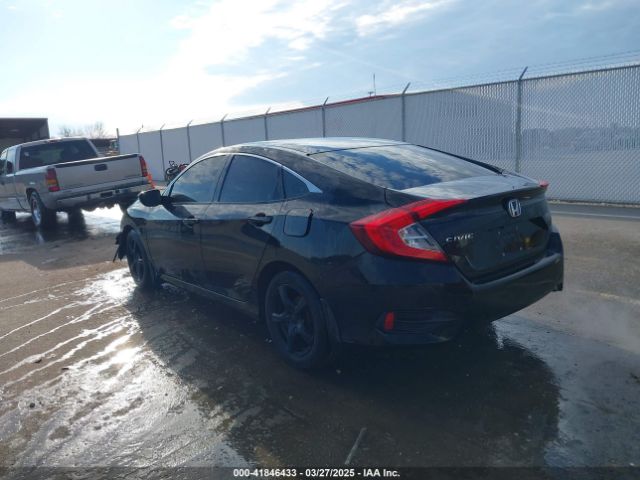 19XFC2F52JE020629 Honda Civic Lx