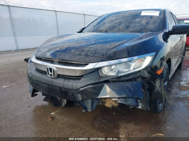 19XFC2F52JE020629 Honda Civic Lx