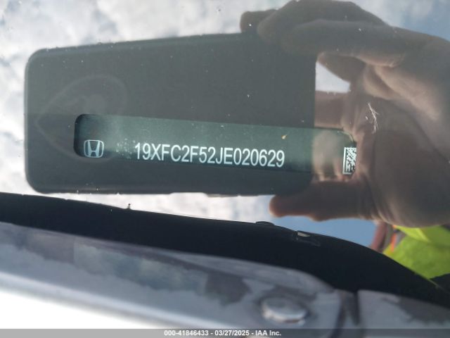19XFC2F52JE020629 Honda Civic Lx