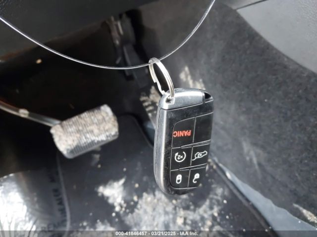 1C4RJFAG8FC812687 Jeep Grand Cherokee Altitude