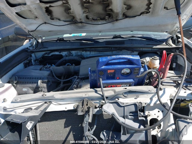 5TFRX5GN4JX110222 Toyota Tacoma Sr