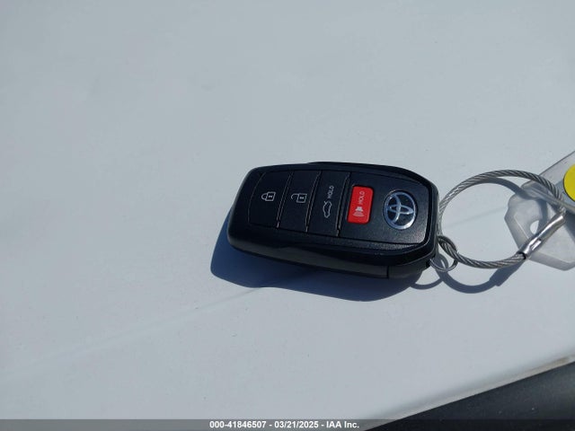 Toyota CAMRY LE 2025 4T1DAACK1SU033775 Image 11