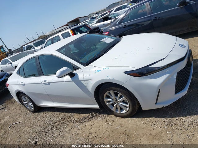 Toyota CAMRY LE 2025 4T1DAACK1SU033775 Image 13