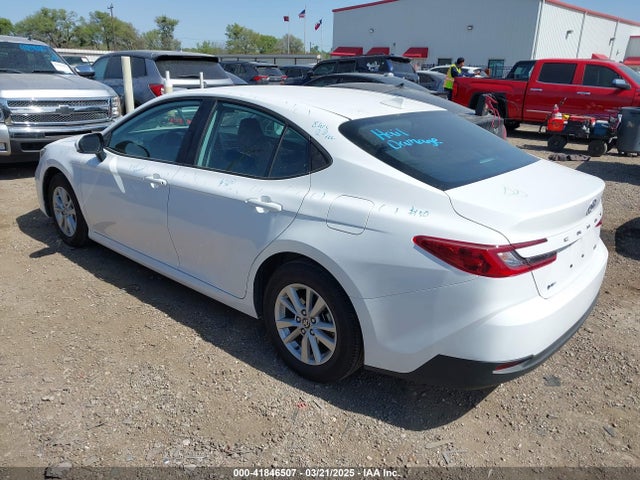 Toyota CAMRY LE 2025 4T1DAACK1SU033775 Image 3