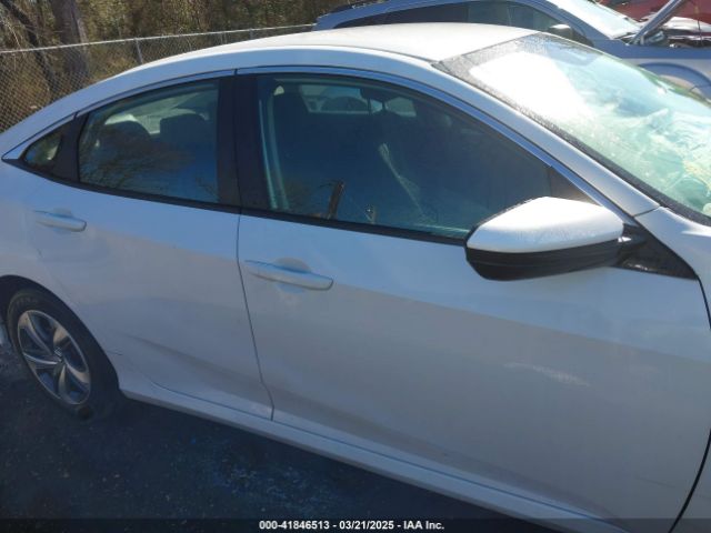 2HGFC2F61KH538800 Honda Civic Lx