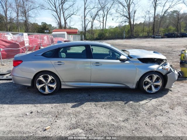 1HGCV2F91KA006422 Honda Accord Touring 2.0t