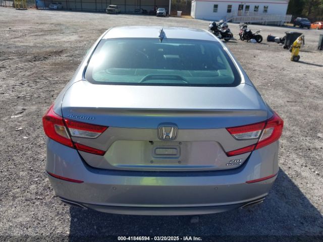 1HGCV2F91KA006422 Honda Accord Touring 2.0t