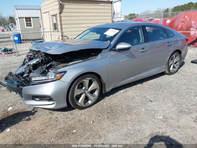 1HGCV2F91KA006422 Honda Accord Touring 2.0t