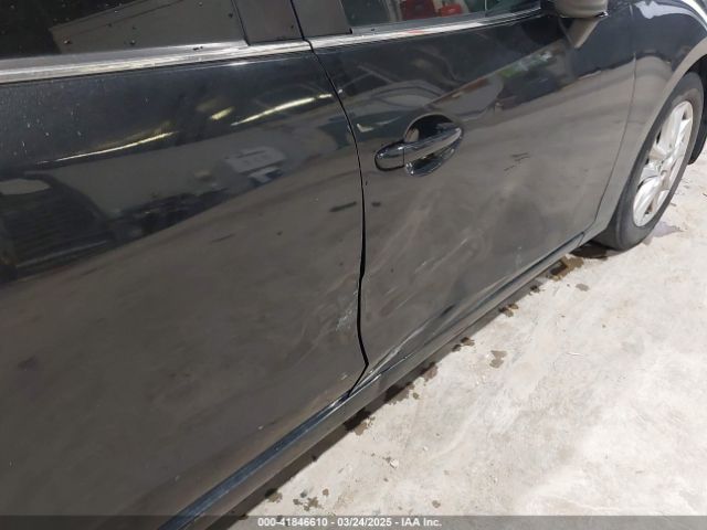 JM1BM1U74G1294081 Mazda Mazda3 I Sport