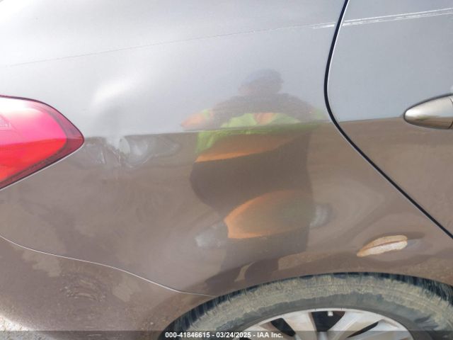 KNAFX4A61E5200795 KIA FORTE LX