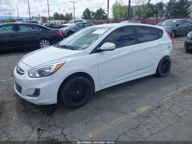 KMHCT5AE1HU343041 Hyundai ACCENT SE