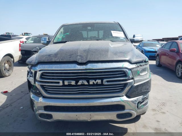 1C6RREJT1NN393446 RAM 1500 Laramie  4x2 5'7 Box