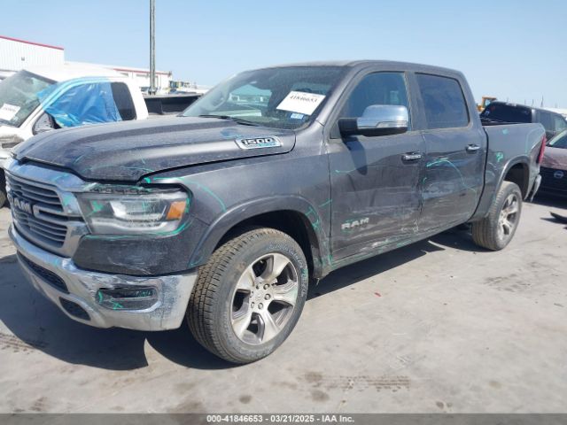 1C6RREJT1NN393446 RAM 1500 Laramie  4x2 5'7 Box