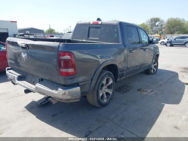 1C6RREJT1NN393446 RAM 1500 Laramie  4x2 5'7 Box