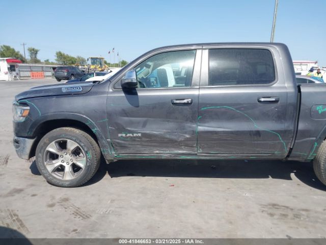 1C6RREJT1NN393446 RAM 1500 Laramie  4x2 5'7 Box