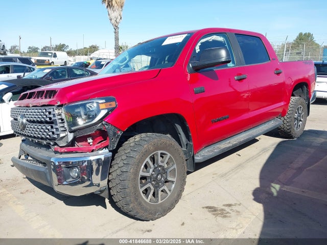 5TFDW5F15KX833817 Toyota Tundra Sr5 5.7l V8
