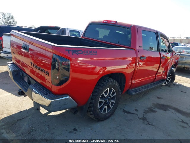 5TFDW5F15KX833817 Toyota Tundra Sr5 5.7l V8