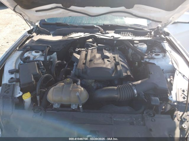 2019 FORD MUSTANG 1FATP8UH8K5162526 Photo 9