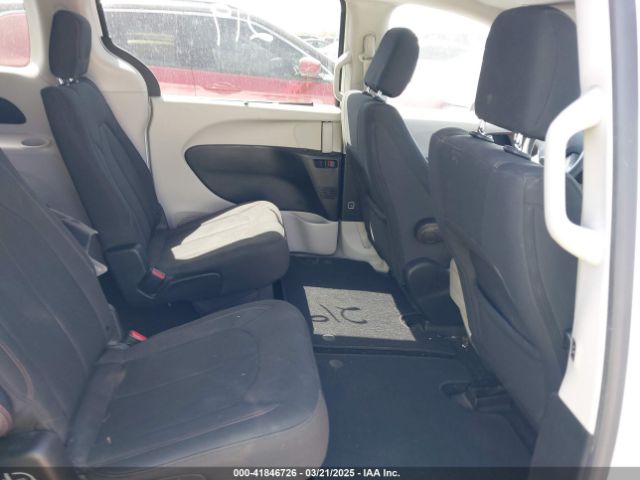 2019 CHRYSLER PACIFICA 2C4RC1FG5KR541627 Photo 7