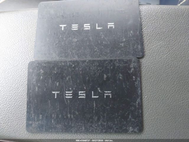 2023 TESLA MODEL Y 7SAYGDEE9PA051535 Photo 10