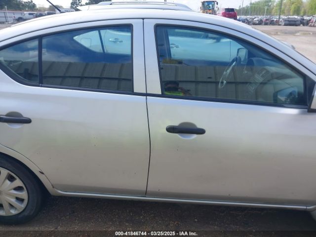 3N1CN7AP8GL886622 Nissan Versa 1.6 S
