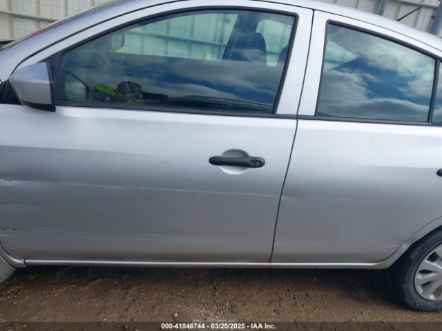 3N1CN7AP8GL886622 Nissan Versa 1.6 S