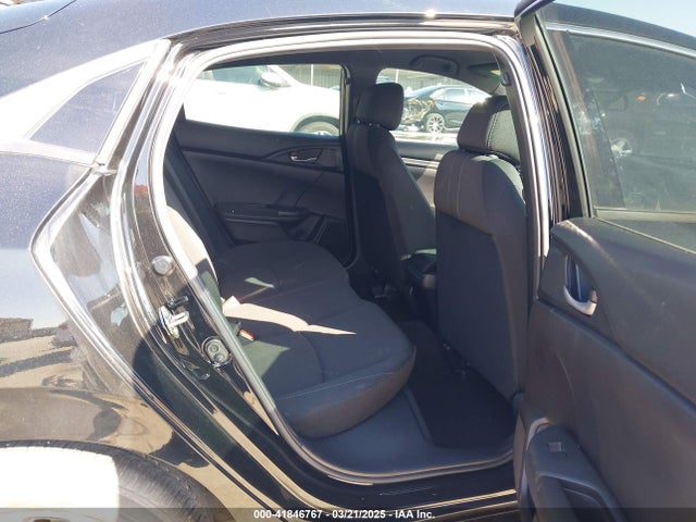 SHHFK7H37KU228365 Honda Civic Lx