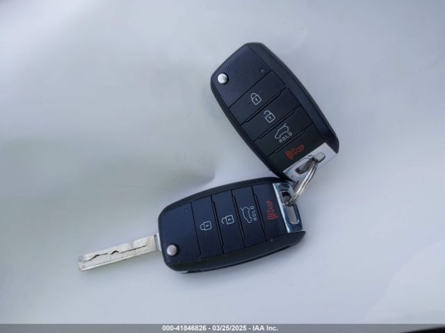 5XYPHDA15GG013224 KIA Sorento 2.0t Ex