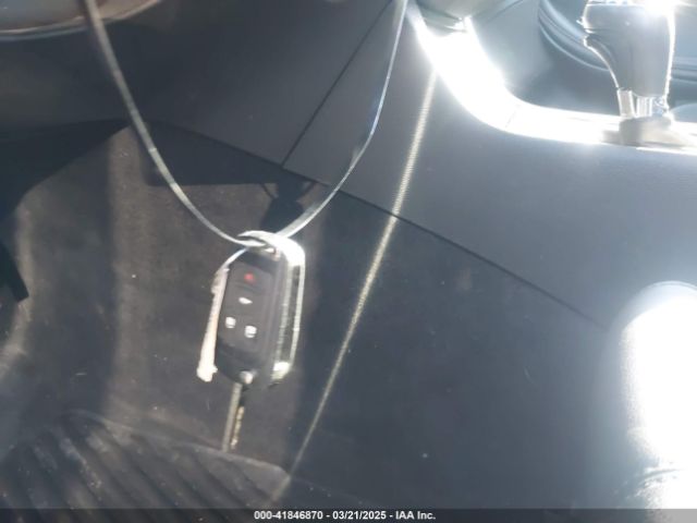 2G1105SA4H9118876 Chevrolet IMPALA 1LT