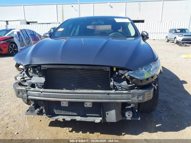 Ford FUSION SE 2018 3FA6P0HD4JR149788 Image 12