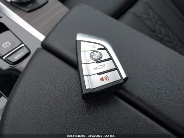 WBA13AG06PCM79635 BMW 530e