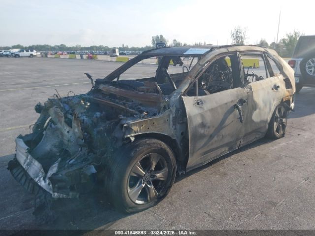 2T3P1RFV9PW380450 Toyota Rav4 Xle