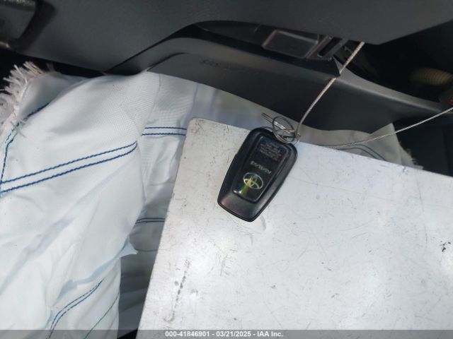 2T3W1RFV4MW136969 Toyota Rav4 Xle