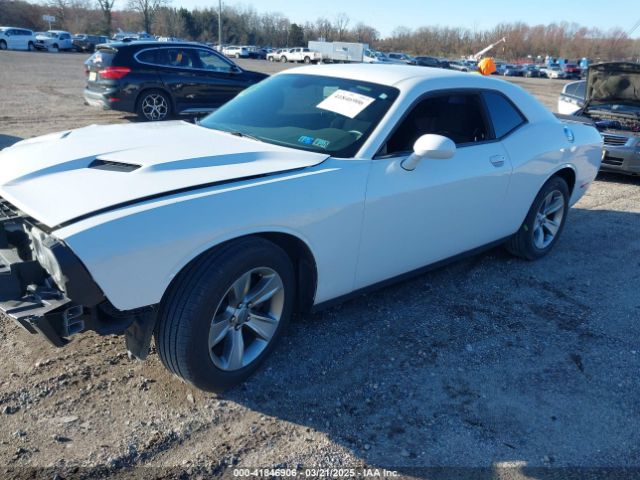 2C3CDZAG4GH336746 Dodge Challenger Sxt