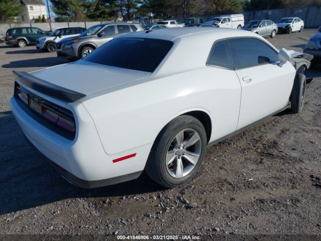2C3CDZAG4GH336746 Dodge Challenger Sxt