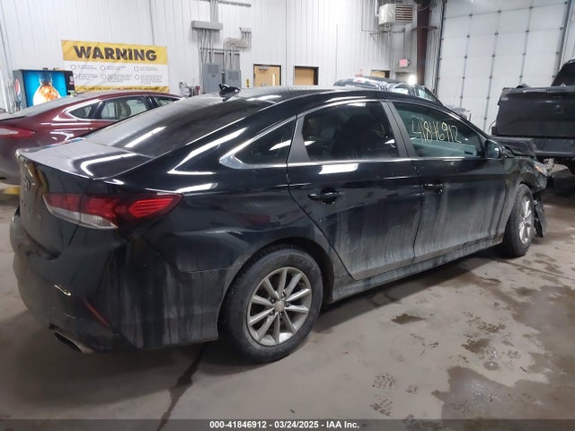 5NPE24AF6KH741494 Hyundai SONATA SE