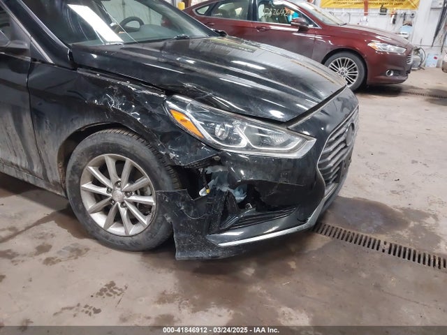 5NPE24AF6KH741494 Hyundai SONATA SE