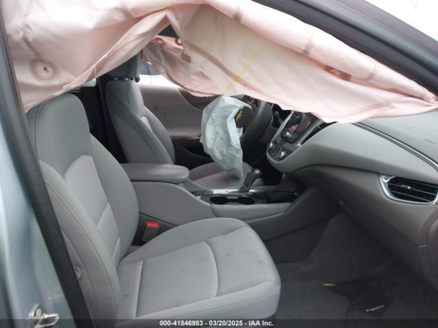 1G1ZD5ST1JF220853 Chevrolet MALIBU LT