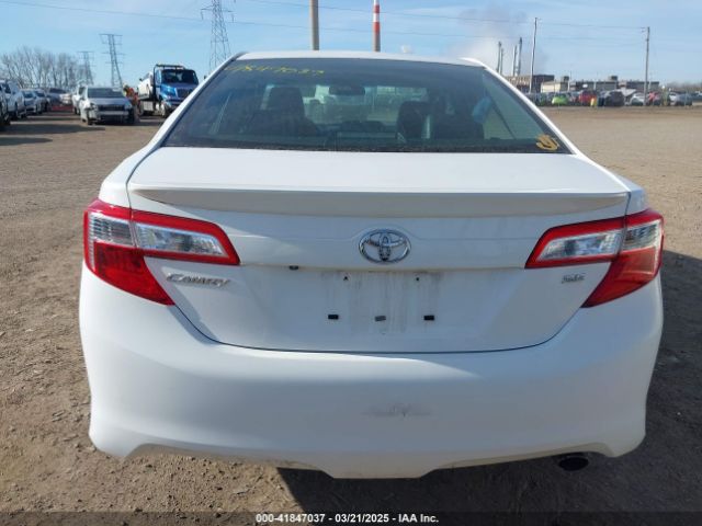 4T1BF1FK0EU837400 Toyota Camry Se Sport