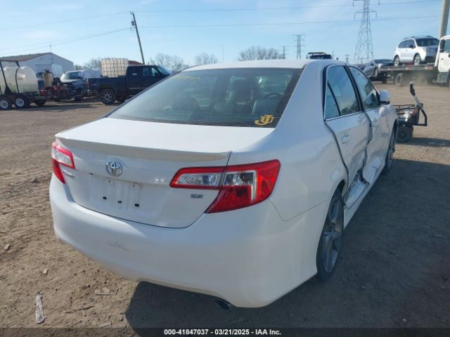 4T1BF1FK0EU837400 Toyota Camry Se Sport