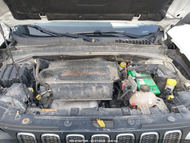 ZACCJAAT3GPE31591 Jeep Renegade Sport