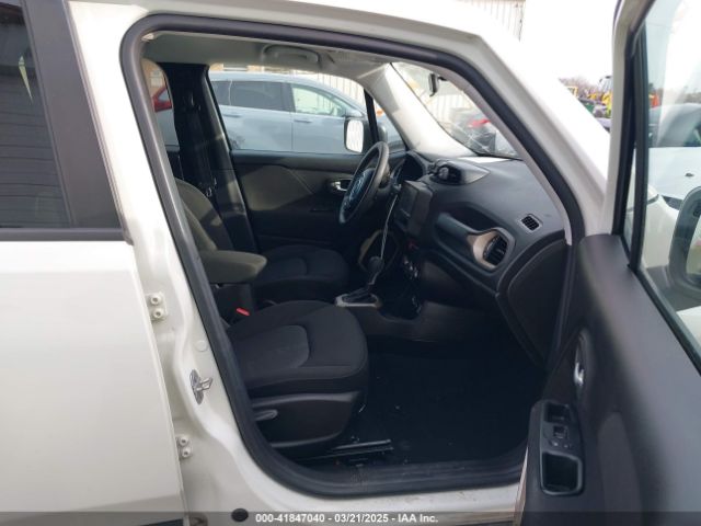 ZACCJAAT3GPE31591 Jeep Renegade Sport