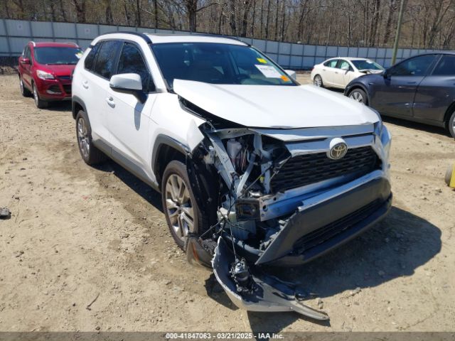 2T3C1RFV9KC028333 Toyota Rav4 Xle Premium