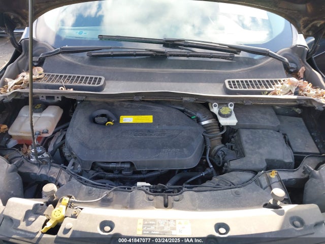 1FMCU0GX5FUA90327 Ford ESCAPE SE