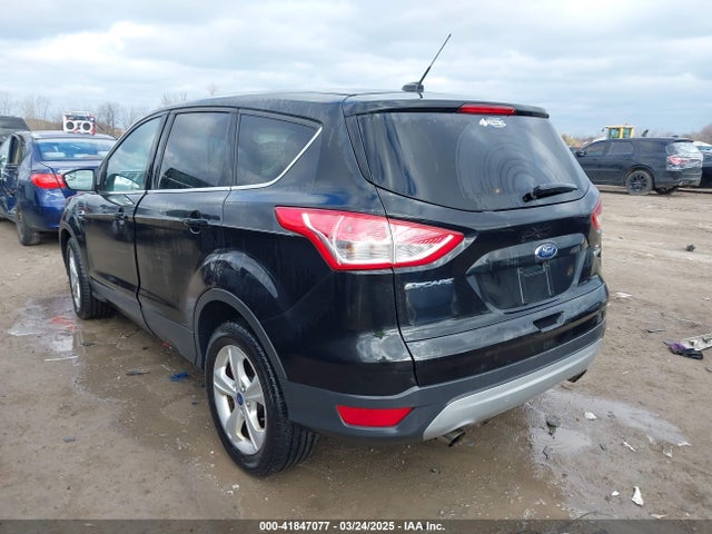 1FMCU0GX5FUA90327 Ford ESCAPE SE