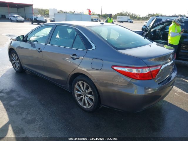 4T1BF1FKXHU693861 Toyota CAMRY XLE