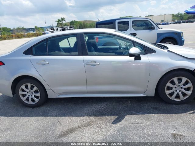5YFEPRAE9LP116680 Toyota COROLLA LE